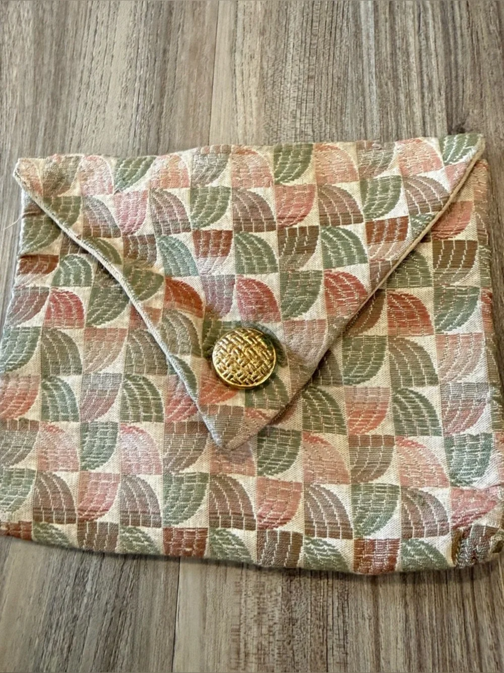 N/A woven fabric